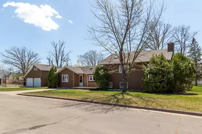 300 27th Street NE, Bemidji, MN 56601 - Photo 2
