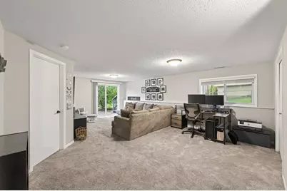 4841 Helena Road N, Oakdale, MN 55128 - Photo 22
