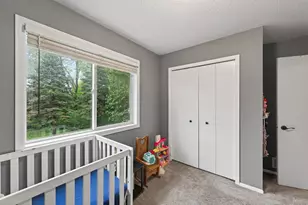 4841 Helena Rd N, Oakdale, MN 55128 - Photo 16