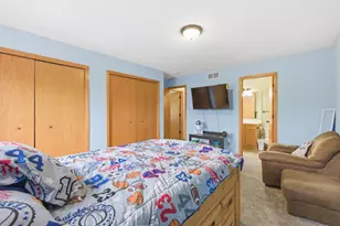 2058 Parkway Ave, Shakopee, MN 55379 - Photo 24