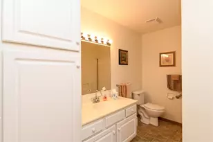 426 30th St N, Moorhead, MN 56560 - Photo 18
