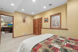 2413 SandStone Dr, Woodbury, MN 55129 - Photo 38