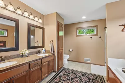 2413 Sandstone Drive, Woodbury, MN 55129 - Photo 22