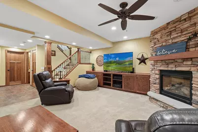 2413 Sandstone Drive, Woodbury, MN 55129 - Photo 32