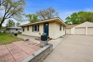 11581 Kumquat St NW, Coon Rapids, MN 55448 - Photo 2