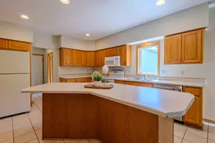 16210 39th Pl N, Plymouth, MN 55446 - Photo 18