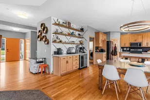 4695 138th St W, Apple Valley, MN 55124 - Photo 2