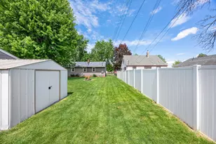 157 MacArthur St W, South Saint Paul, MN 55075 - Photo 36