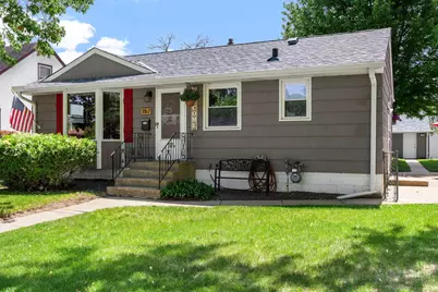 157 Macarthur Street W, South Saint Paul, MN 55075 - Photo 4