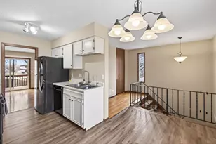 7023 146th St Ct, Apple Valley, MN 55124 - Photo 6