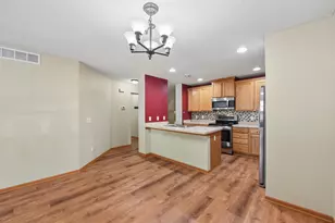 2489 Dawes Place, River Falls, WI 54022 - Photo 8
