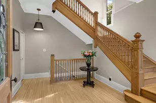 2116 Lincoln Ave, Saint Paul, MN 55105 - Photo 4