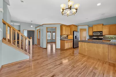 101 Carriage Hill Drive E, Hinckley, MN 55037 - Photo 4