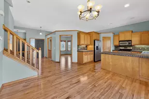 101 Carriage Hill Dr E, Hinckley, MN 55037 - Photo 4