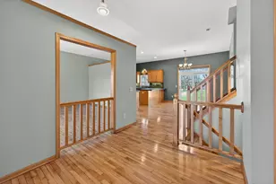 101 Carriage Hill Dr E, Hinckley, MN 55037 - Photo 8