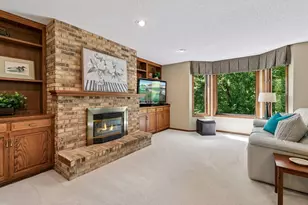 8050 134th St W, Apple Valley, MN 55124 - Photo 6