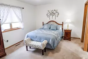2126 Vierling Dr E, Shakopee, MN 55379 - Photo 14