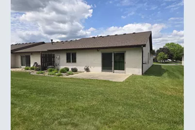 2126 Vierling Drive E, Shakopee, MN 55379 - Photo 6