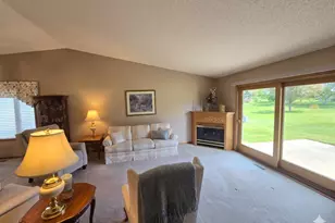 2126 Vierling Dr E, Shakopee, MN 55379 - Photo 12