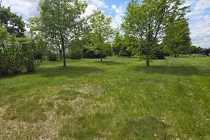 2126 Vierling Dr E, Shakopee, MN 55379 - Photo 26
