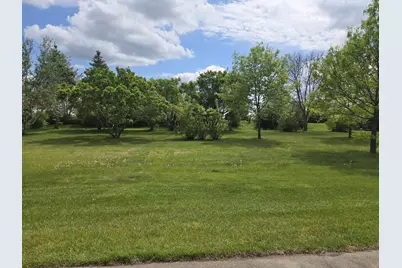 2126 Vierling Drive E, Shakopee, MN 55379 - Photo 24