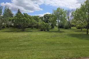 2126 Vierling Dr E, Shakopee, MN 55379 - Photo 24