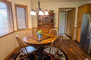 2126 Vierling Dr E, Shakopee, MN 55379 - Photo 6