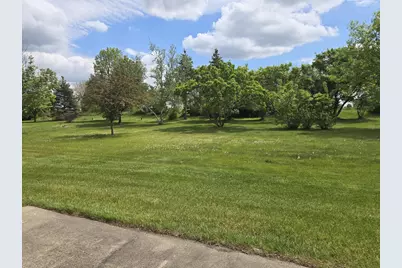 2126 Vierling Drive E, Shakopee, MN 55379 - Photo 4