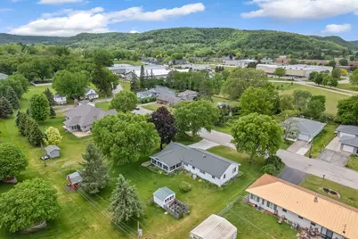 1366 Lorrai Drive, Winona, MN 55987 - Photo 2