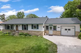 1366 Lorrai Dr, Winona, MN 55987 - Photo 1