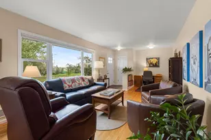 942 7th Ave E, Shakopee, MN 55379 - Photo 8