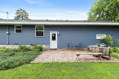 942 7th Avenue E, Shakopee, MN 55379 - Photo 32