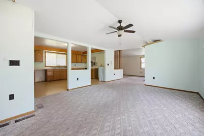 201 E Oak Avenue, Frazee, MN 56544 - Photo 8