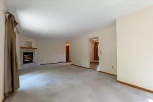 1302 15th Ave E, Menomonie, WI 54751 - Photo 32