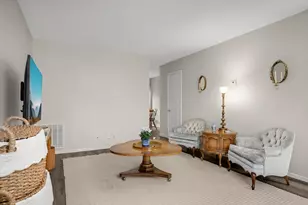 6373 Barrie Rd, Edina, MN 55435 - Photo 6