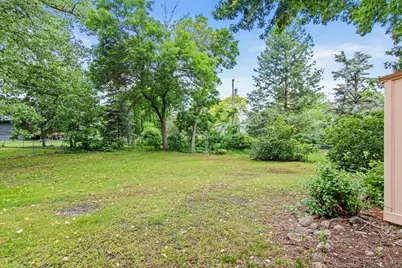 3225 Lanewood Lane N, Plymouth, MN 55447 - Photo 6