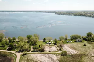 1385 Trisco Cove Dr SE, Osakis, MN 56360 - Photo 6