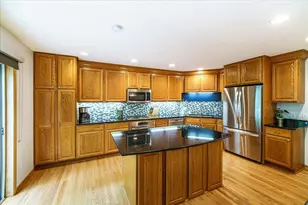 1407 Summit Shores Dr, Burnsville, MN 55306 - Photo 8