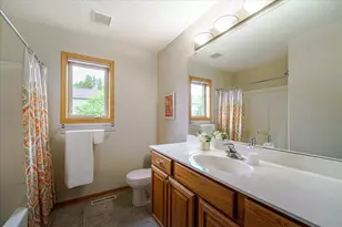 1407 Summit Shores Dr, Burnsville, MN 55306 - Photo 22