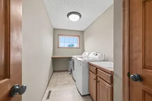 1241 Knight Ln, Watertown, MN 55388 - Photo 20
