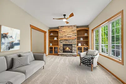 606 Doherty Avenue SE, New Prague, MN 56071 - Photo 2