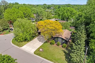 1940 Hunter Ln, Mendota Heights, MN 55118 - Photo 88