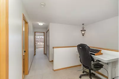 11023 Oak Grove Circle #E, Woodbury, MN 55129 - Photo 12