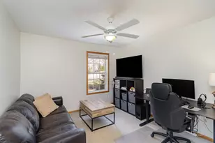 11023 Oak Grv Cir, Woodbury, MN 55129 - Photo 10