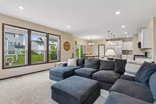 20164 Harvest Dr, Lakeville, MN 55044 - Photo 14