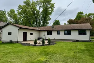 508 Fremont Ave NW, Renville, MN 56284 - Photo 4