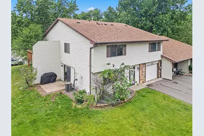 792 Tanglewood Drive, Shoreview, MN 55126 - Photo 4