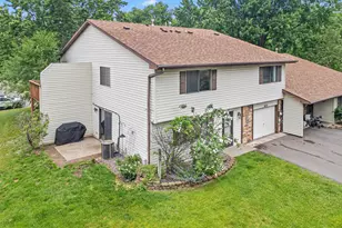 792 Tanglewood Dr, Shoreview, MN 55126 - Photo 4
