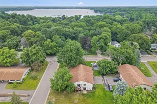 792 Tanglewood Dr, Shoreview, MN 55126 - Photo 32