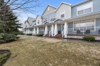 4900 Underwood Lane N #C, Plymouth, MN 55442 - Photo 2